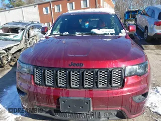 2017 Jeep Grand Cherokee Laredo with VIN 1C4RJFAG1HC781902, listed as a IAAI auction lot 41164238 with 59,755 mi miles. Bid and sale history available at carsss.com. Image 12.