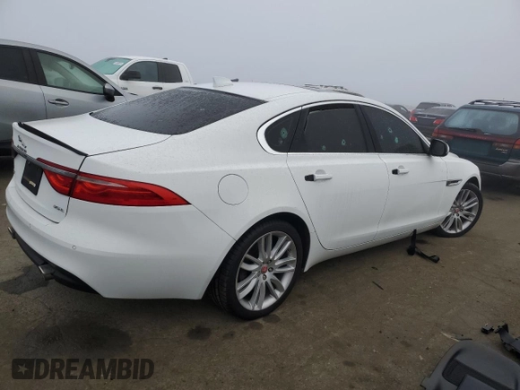 2016 Jaguar XF 35t Prestige with VIN SAJBE4BV1GCY14310, listed as a Copart auction lot 42959165 with 0 mi miles and Salvage Title. Bid and sale history available at carsss.com. Image 3.