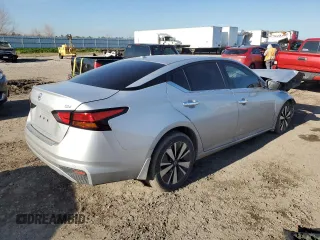 2021 Nissan Altima SV with VIN 1N4BL4DV3MN331991, listed as a Copart auction lot 46588445 with Not Provided miles and Salvage Title. Bid and sale history available at carsss.com. Image 3.