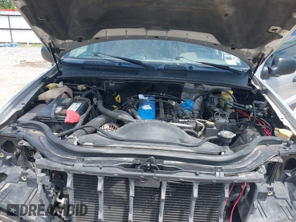 2002 Jeep Grand Cherokee Laredo with VIN 1J4GX48S32C288387, listed as a IAAI auction lot 42212249 with 151,028 mi miles and . Bid and sale history available at DreamBid. Image 10.