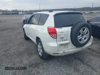 2006 Toyota RAV4 Limited with VIN JTMBK31V165010286, listed as a IAAI auction lot 41913947 with 249,705 mi miles. Bid and sale history available at carsss.com. Image 3.