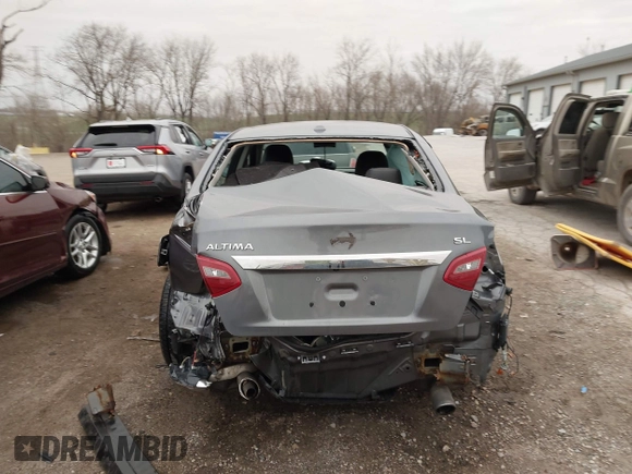 2018 Nissan Altima SR with VIN 1N4AL3AP1JC244271, listed as a IAAI auction lot 41828261 with 134,258 mi miles and . Bid and sale history available at carsss.com. Image 17.