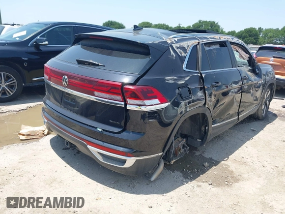 2024 Volkswagen Atlas SEL with VIN 1V2BE2CA3RC233021, listed as a IAAI auction lot 42185251 with 23,398 mi miles and . Bid and sale history available at DreamBid. Image 4.