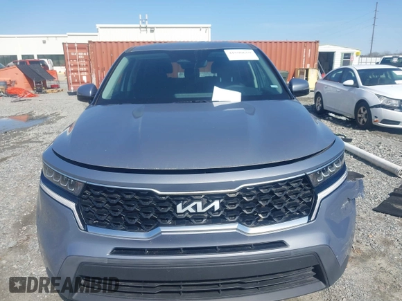 2022 Kia Sorento LX with VIN 5XYRG4LC8NG122154, listed as a IAAI auction lot 41590659 with 15,619 mi miles. Bid and sale history available at carsss.com. Image 11.