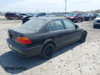 2000 Honda Civic LX with VIN 1HGEJ6670YL065386, listed as a IAAI auction lot 42199165 with 162,758 mi miles and . Bid and sale history available at carsss.com. Image 4.