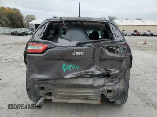2018 Jeep Cherokee Latitude Plus with VIN 1C4PJLLB4JD590255, listed as a Copart auction lot 41496575 with 74,224 mi miles and Salvage Title. Bid and sale history available at carsss.com. Image 6.