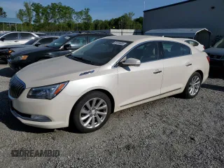 2014 Buick LaCrosse Leather with VIN 1G4GB5G31EF174990, listed as a Copart auction lot 53326005 with 195,722 mi miles and Clean Title. Bid and sale history available at carsss.com. Image 1.