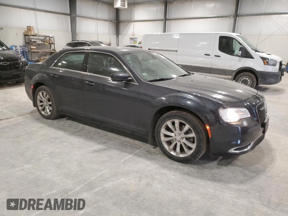2016 Chrysler 300 Limited with VIN 2C3CCARG2GH248769, listed as a Copart auction lot 43254505 with 89,515 mi miles and Salvage Title. Bid and sale history available at DreamBid. Image 4.