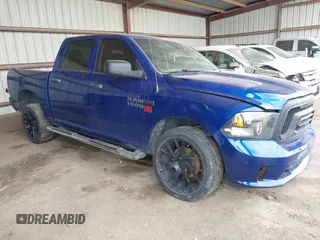 2015 Ram 1500 Express z VIN 1C6RR7KT3FS611030, wystawiony jako IAAI lot #41849847 z przebiegiem 123 509 mil mil oraz . Historia ofert i sprzedaży dostępna na DreamBid. Obrazek 1.