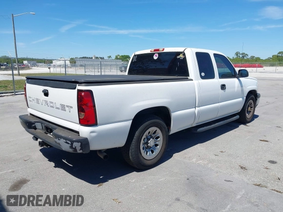 2006 Chevrolet Silverado 1500 Work Truck with VIN 1GCEC19X16Z241671, listed as a IAAI auction lot 41863339 with 168,186 mi miles. Bid and sale history available at carsss.com. Image 4.