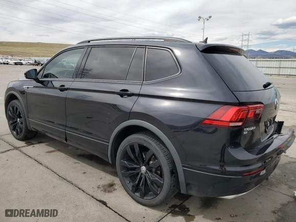 2020 Volkswagen Tiguan SE with VIN 3VV2B7AX8LM114368, listed as a Copart auction lot 50949875 with 69,046 mi miles and Salvage Title. Bid and sale history available at carsss.com. Image 2.