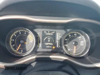 2017 Jeep Cherokee Altitude z VIN 1C4PJLAS2HW662541, wystawiony jako Copart lot #56502885 z przebiegiem 140 835 mil mil oraz Szkoda całkowita • Salvage title. Historia ofert i sprzedaży dostępna na DreamBid. Obrazek 9.