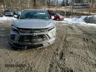 2024 Chevrolet Blazer RS z VIN 3GNKBKRS7RS160053, wystawiony jako Copart lot #43131605 z przebiegiem 18 443 mil mil oraz Szkoda całkowita • Salvage title. Historia ofert i sprzedaży dostępna na DreamBid. Obrazek 11.