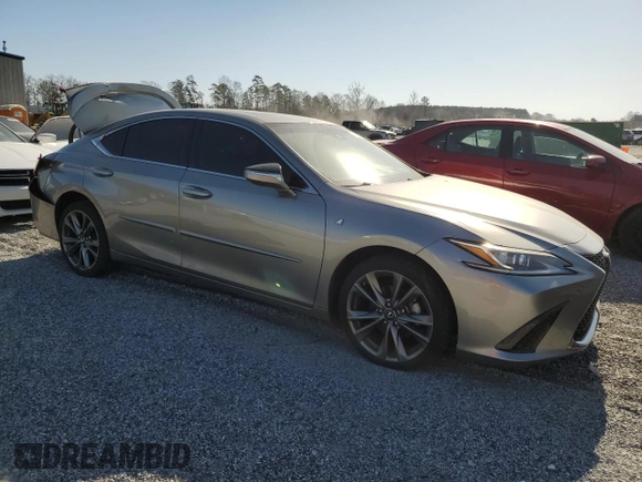 2019 Lexus ES 350 with VIN 58ABZ1B13KU020592, listed as a Copart auction lot 50220905 with 70,873 mi miles and Salvage Title. Bid and sale history available at DreamBid. Image 4.