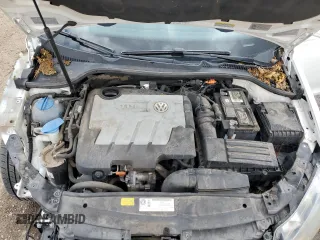 2012 Volkswagen Jetta TDI w/Sunroof with VIN 3VWPL7AJ2CM698003, listed as a Copart auction lot 62543725 with 109,748 mi miles and Salvage title. Bid and sale history available at DreamBid. Image 12.