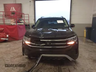 2022 Volkswagen Atlas 3.6L V6 SE w/Technology with VIN 1V2HR2CA3NC545414, listed as a IAAI auction lot 41088885 with 44,658 mi miles. Bid and sale history available at carsss.com. Image 11.