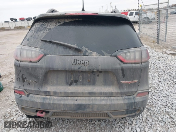 2019 Jeep Cherokee Trailhawk Elite with VIN 1C4PJMBX9KD329661, listed as a IAAI auction lot 41704933 with 1 mi miles. Bid and sale history available at carsss.com. Image 16.