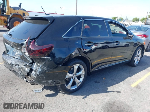 2015 Toyota Venza XLE z VIN 4T3ZK3BB1FU074193, wystawiony jako IAAI lot #42281335 z przebiegiem 123 862 mil mil oraz . Historia ofert i sprzedaży dostępna na DreamBid. Obrazek 4.