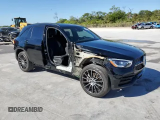 2022 Mercedes-Benz GLC with VIN W1N0G8DB2NV391743, listed as a Copart auction lot 49656325 with 25,894 mi miles and Non Repairable. Bid and sale history available at carsss.com. Image 4.