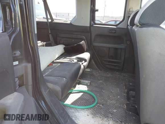 2005 Honda Element LX with VIN 5J6YH18365L011536, listed as a IAAI auction lot 41664563 with 223,380 mi miles and . Bid and sale history available at DreamBid. Image 8.