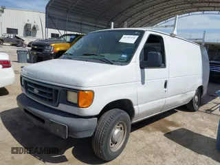 2004 Ford Econoline Cargo with VIN 1FTRE14W44HA29084, listed as a IAAI auction lot 41793350 with 123,429 mi miles. Bid and sale history available at carsss.com. Image 17.