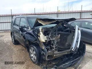 2015 Honda Pilot Touring with VIN 5FNYF4H98FB041403, listed as a IAAI auction lot 41806185 with 1 mi miles. Bid and sale history available at carsss.com. Image 1.