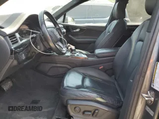 2017 Audi Q7 Premium Plus with VIN WA1LAAF74HD009710, listed as a Copart auction lot 62352705 with 153,865 mi miles and Clean title. Bid and sale history available at DreamBid. Image 7.