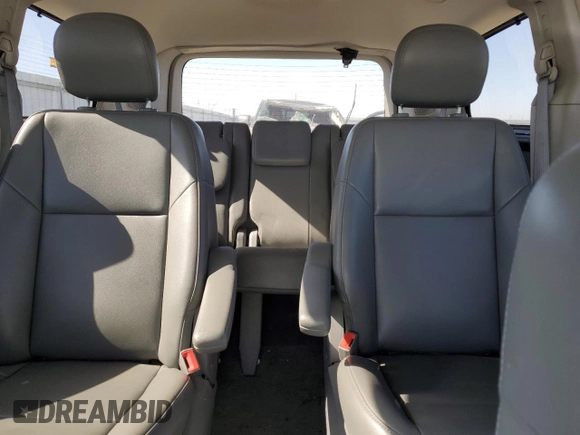 2011 Volkswagen Routan SE with VIN 2V4RW3DG5BR739944, listed as a Copart auction lot 56787495 with 84,932 mi miles and Salvage title. Bid and sale history available at DreamBid. Image 10.