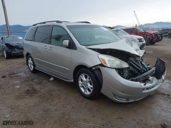 2005 Toyota Sienna XLE with VIN 5TDZA22CX5S384042, listed as a IAAI auction lot 40657985 with 165,572 mi miles. Bid and sale history available at carsss.com. Image 1.
