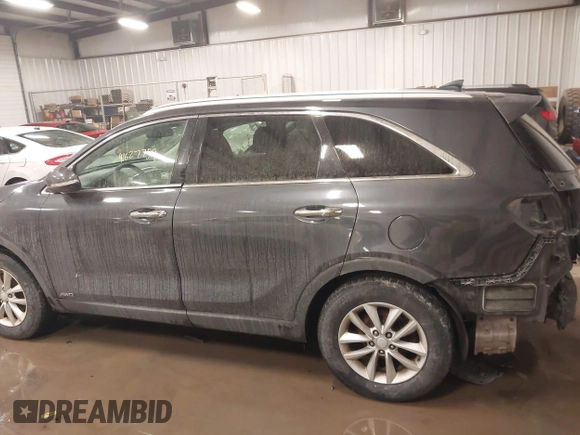 2016 Kia Sorento LX with VIN 5XYPGDA37GG016629, listed as a IAAI auction lot 41627759 with 80,558 mi miles and . Bid and sale history available at DreamBid. Image 15.