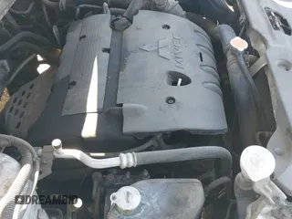 2013 Mitsubishi Outlander SE z VIN 4A4AP4AU0DE005015, wystawiony jako IAAI lot #42943722 z przebiegiem Nie podano mil oraz . Historia ofert i sprzedaży dostępna na DreamBid. Obrazek 12.