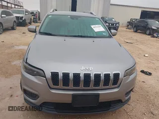 2021 Jeep Cherokee Latitude with VIN 1C4PJLCB7MD134643, listed as a IAAI auction lot 40922669 with 58,217 mi miles. Bid and sale history available at carsss.com. Image 12.