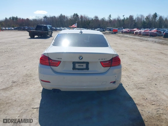 2014 BMW 4 Series 428i xDrive with VIN WBA3N5C55EK196898, listed as a IAAI auction lot 42112580 with 184,381 mi miles. Bid and sale history available at carsss.com. Image 16.