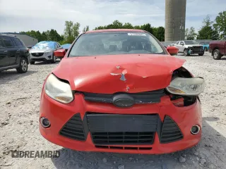 2012 Ford Focus SE with VIN 1FAHP3F27CL114126, listed as a Copart auction lot 57990805 with 131,122 mi miles and Clean title. Bid and sale history available at DreamBid. Image 5.