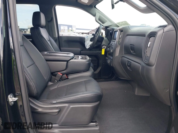 2021 Chevrolet Silverado 1500 Custom with VIN 3GCUYBEFXMG200422, listed as a IAAI auction lot 41955342 with 40,876 mi miles and . Bid and sale history available at DreamBid. Image 5.
