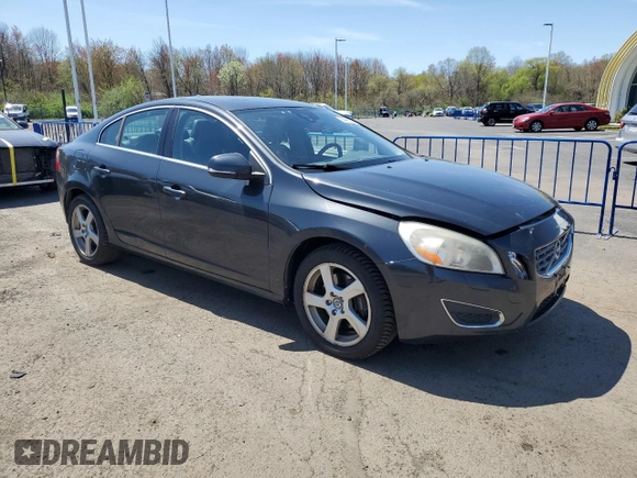 2013 Volvo S60 T5 with VIN YV1612FH4D2187425, listed as a Copart auction lot 54488905 with 123,777 mi miles and Salvage Title. Bid and sale history available at carsss.com. Image 4.