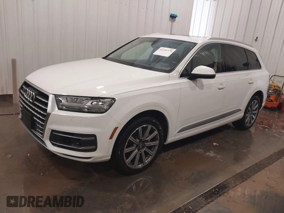 2018 Audi Q7 Prestige with VIN WA1VAAF76JD039452, listed as a IAAI auction lot 42246370 with 135,357 mi miles and . Bid and sale history available at DreamBid. Image 18.