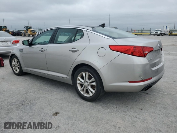 2013 Kia Optima EX z VIN 5XXGN4A76DG124488, wystawiony jako Copart lot #59487325 z przebiegiem 161 440 mil mil oraz Szkoda całkowita • Salvage title. Historia ofert i sprzedaży dostępna na DreamBid. Obrazek 2.