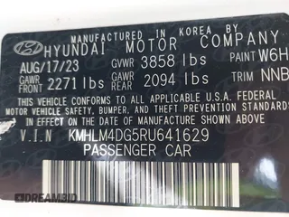 2024 Hyundai Elantra SEL with VIN KMHLM4DG5RU641629, listed as a IAAI auction lot 42137743 with 34,881 mi miles and . Bid and sale history available at DreamBid. Image 9.