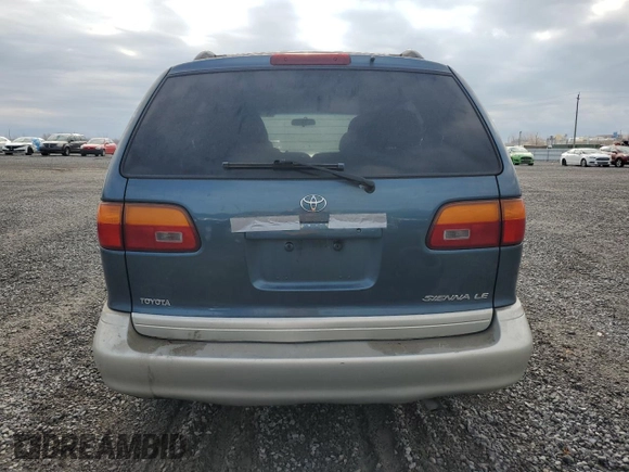 2000 Toyota Sienna LE with VIN 4T3ZF13C9YU280798, listed as a Copart auction lot 80708614 with 282,612 mi miles and Clean Title. Bid and sale history available at carsss.com. Image 6.