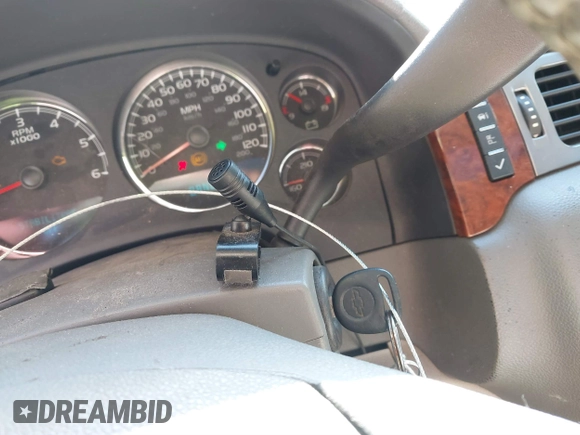 2007 Chevrolet Avalanche 1LT with VIN 3GNEC12017G267516, listed as a IAAI auction lot 41308501 with 227,060 mi miles and . Bid and sale history available at DreamBid. Image 11.