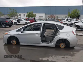 2011 Toyota Prius I z VIN JTDKN3DU9B1476883, wystawiony jako IAAI lot #41178342 z przebiegiem 204 790 mil mil oraz . Historia ofert i sprzedaży dostępna na DreamBid. Obrazek 14.
