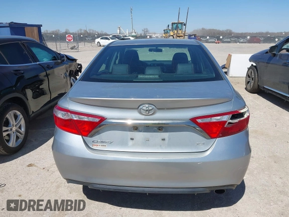 2017 Toyota Camry XLE with VIN 4T1BF1FK5HU454492, listed as a IAAI auction lot 41808489 with 123,601 mi miles and . Bid and sale history available at DreamBid. Image 16.