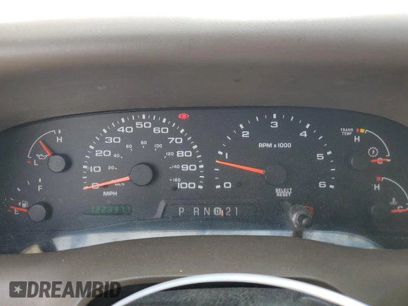 2004 Ford F-250 XL with VIN 1FTNX21L14EC66450, listed as a Copart auction lot 45310104 with 122,837 mi miles and Non repairable. Bid and sale history available at DreamBid. Image 9.