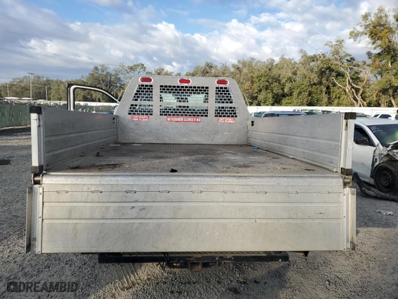 2017 Ford Super Duty F-250 SRW XL with VIN 1FDBF2A64HEC81834, listed as a Copart auction lot 80112454 with 81,131 mi miles and Salvage Title. Bid and sale history available at carsss.com. Image 6.