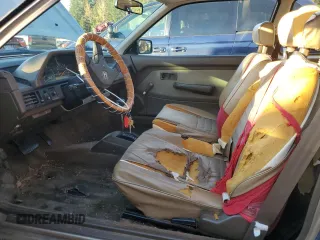 1986 Honda Civic z VIN JHMAH7329GS021008, wystawiony jako Copart lot #79475154 z przebiegiem 113 888 mil mil oraz Tytuł czysty. Historia ofert i sprzedaży dostępna na DreamBid. Obrazek 8.