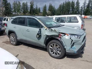2019 Toyota RAV4 XLE Premium with VIN 2T3A1RFV7KW076483, listed as a IAAI auction lot 41945570 with 9,334 mi miles. Bid and sale history available at carsss.com. Image 13.