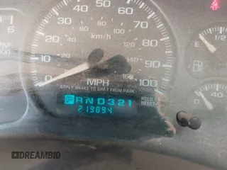 2002 Chevrolet Tahoe LS with VIN 1GNEC13Z82R272668, listed as a IAAI auction lot 42069818 with 219,894 mi miles and . Bid and sale history available at DreamBid. Image 7.