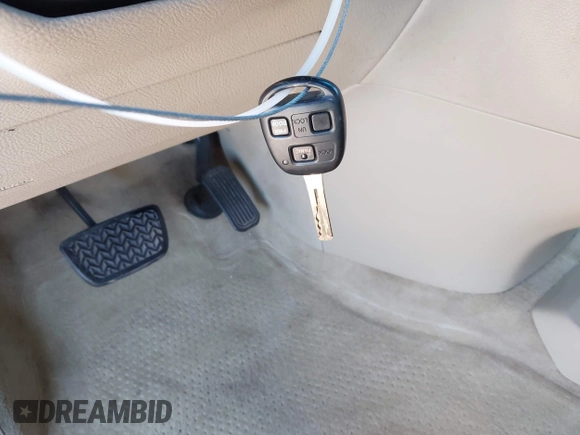 2008 Lexus RX 350 with VIN JTJGK31U789850529, listed as a IAAI auction lot 41211567 with 202,855 mi miles and . Bid and sale history available at DreamBid. Image 11.