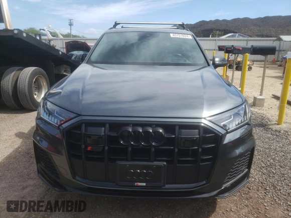 2022 Audi SQ7 Prestige z VIN WA1VWBF78ND005333, wystawiony jako Copart lot #45151024 z przebiegiem 12 813 mil mil oraz Czysty tytuł • Clean title. Historia ofert i sprzedaży dostępna na DreamBid. Obrazek 5.